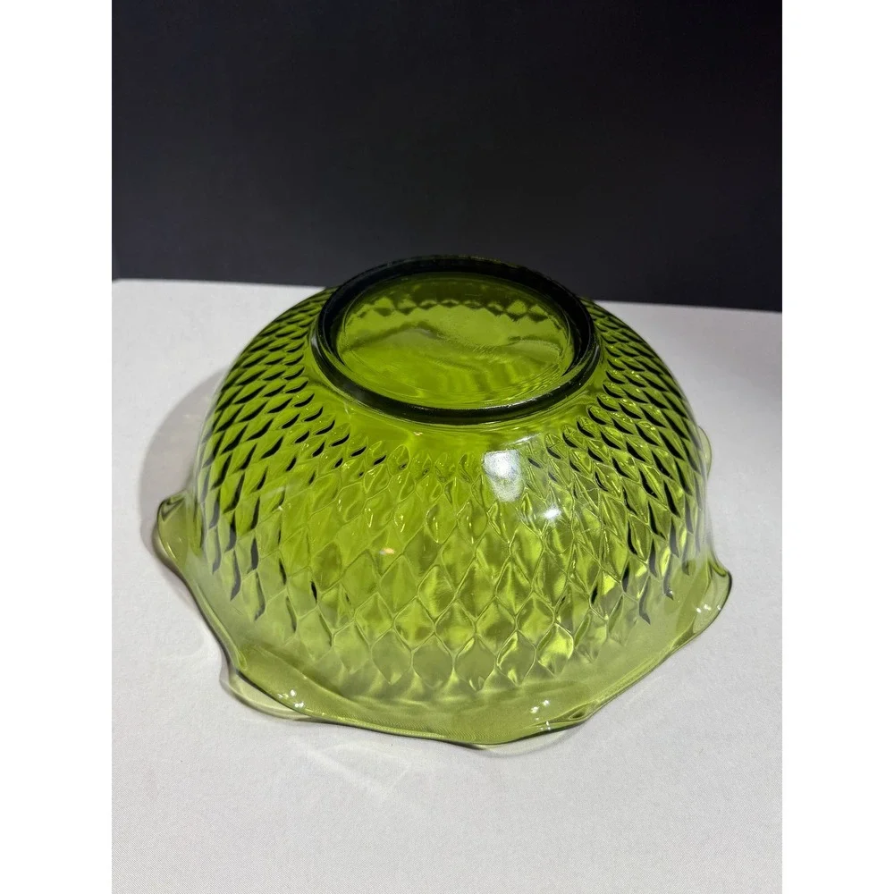 Vintage Indiana Glass Avocado Green Diamond Point Ruffled Serving Bowl Set of 2